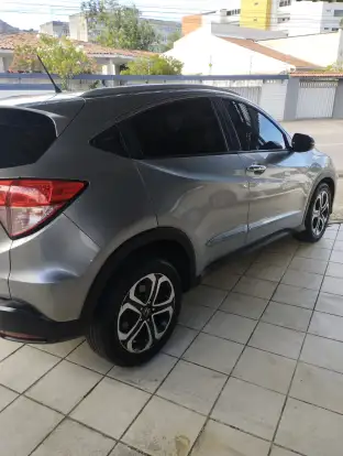 HONDA-HR-V-2015