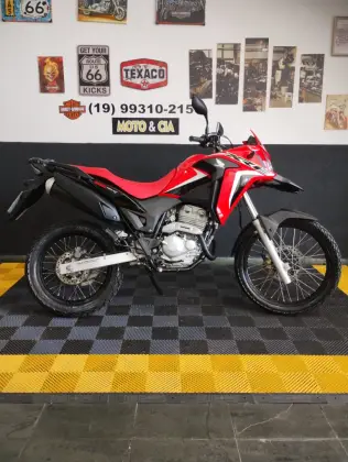 HONDA XRE 300 RALLY HONDA XRE 300 RALLY