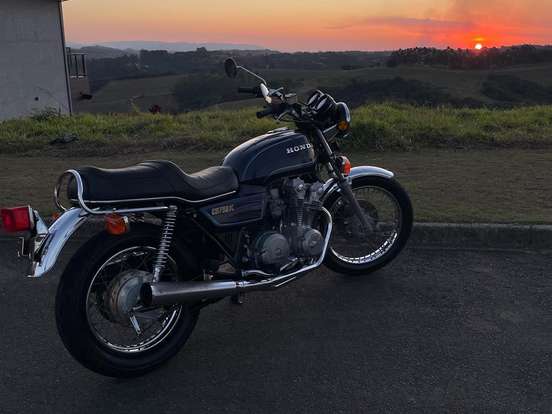 HONDA-CB 750 FOUR HONDA-CB 750 FOUR-1982