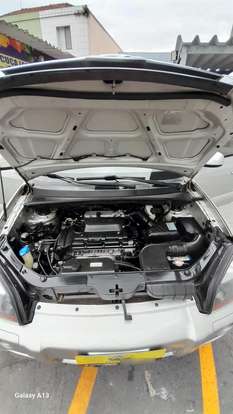 HYUNDAI-TUCSON-2011