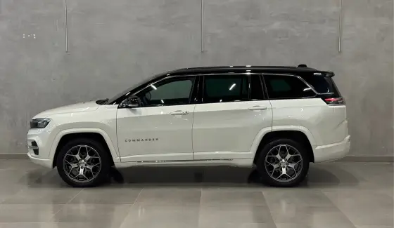 JEEP COMMANDER 2.0 TD380 TURBO DIESEL OVERLAND AT9 JEEP COMMANDER 2.0 TD380 TURBO DIESEL OVERLAND AT9