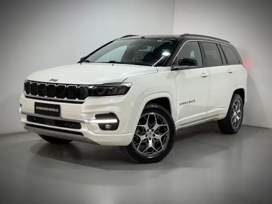 JEEP COMMANDER 2.0 TD380 TURBO DIESEL OVERLAND AT9 JEEP COMMANDER 2.0 TD380 TURBO DIESEL OVERLAND AT9