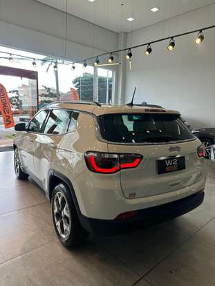 JEEP-COMPASS-2.0 16V FLEX LONGITUDE AUTOMÁTICO JEEP-COMPASS-2019