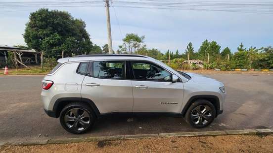 JEEP-COMPASS-2.0 16V FLEX LONGITUDE AUTOMÁTICO JEEP-COMPASS-2017