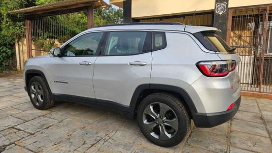 JEEP-COMPASS-2.0 16V FLEX LONGITUDE AUTOMÁTICO JEEP-COMPASS-2017