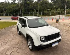JEEP RENEGADE 1.8 16V FLEX SPORT 4P AUTOMÁTICO JEEP RENEGADE 1.8 16V FLEX SPORT 4P AUTOMÁTICO