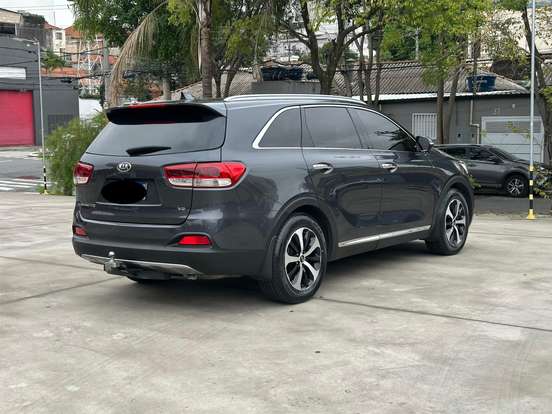 KIA-SORENTO-3.3 V6 GASOLINA EX 7L AUTOMATICO KIA-SORENTO-2015