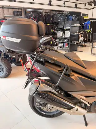 KYMCO-AK 550i-2021