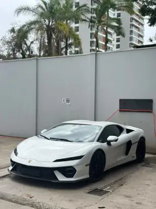LAMBORGHINI TEMERARIO 4.0 V8 TURBO PHEV AUTOMÁTICO