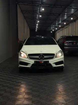 MERCEDES-BENZ-A 45 AMG-2.0 16V TURBO GASOLINA 4P AUTOMATIZADO MERCEDES-BENZ-A 45 AMG-2014