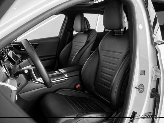 MERCEDES-BENZ-C 300-2023