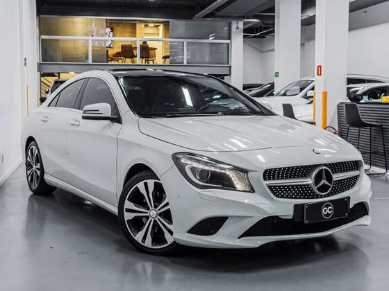 MERCEDES-BENZ CLA 200 1.6 VISION 16V FLEX 4P AUTOMÁTICO