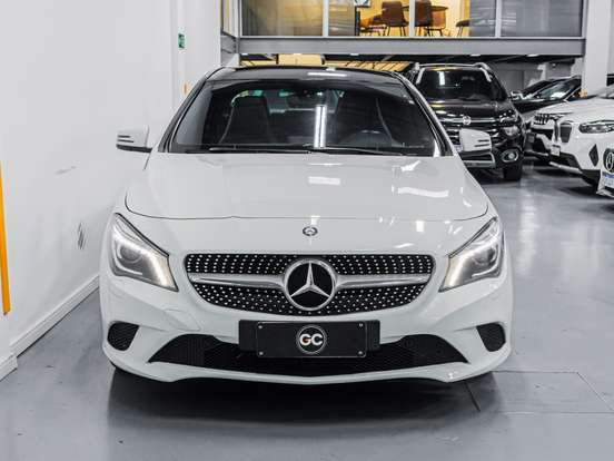 MERCEDES-BENZ-CLA 200-1.6 VISION 16V FLEX 4P AUTOMÁTICO MERCEDES-BENZ-CLA 200-2014