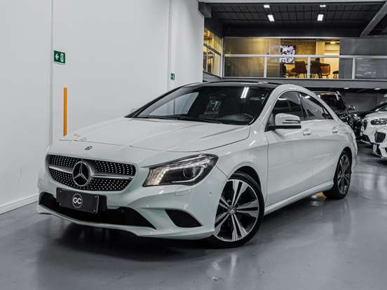 MERCEDES-BENZ-CLA 200-1.6 VISION 16V FLEX 4P AUTOMÁTICO MERCEDES-BENZ-CLA 200-2014