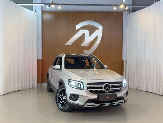 MERCEDES-BENZ-GLB 200-2020