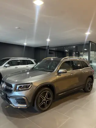 MERCEDES-BENZ GLB 220 2.0 MHEV AMG LINE 4MATIC 8G-DCT