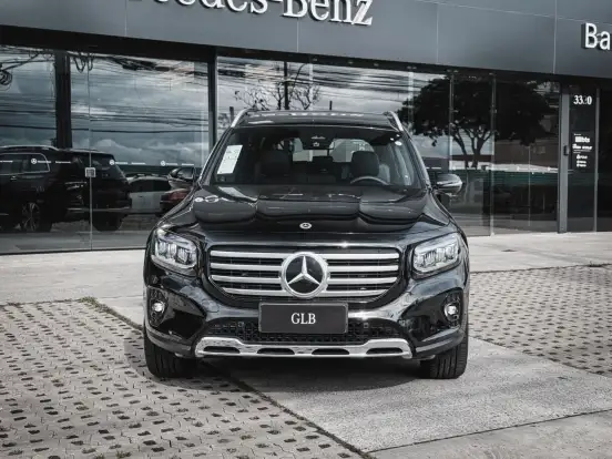 MERCEDES-BENZ-GLB 220-2026