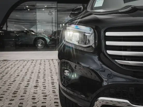 MERCEDES-BENZ-GLB 220-2026