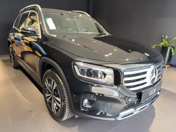 MERCEDES-BENZ GLB 220 2.0 MHEV PROGRESSIVE 4MATIC 8G-DCT MERCEDES-BENZ GLB 220 2.0 MHEV PROGRESSIVE 4MATIC 8G-DCT