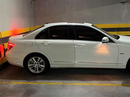 MERCEDES-BENZ-C 200-1.8 CGI AVANTGARDE 16V GASOLINA 4P AUTOMÁTICO MERCEDES-BENZ-C 200-2012