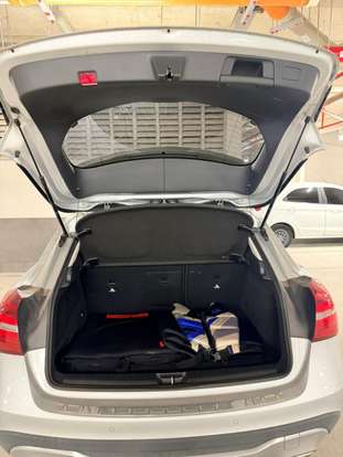 MERCEDES-BENZ-GLA 200-2019