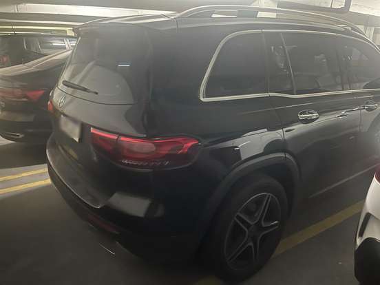 MERCEDES-BENZ-GLB 200-2021