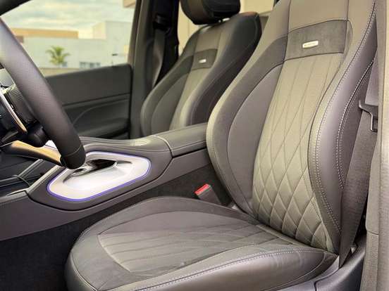MERCEDES-BENZ-GLE 63 AMG-4.0 V8 BITURBO GASOLINA COUPÉ S 4MATIC 9G-TRONIC MERCEDES-BENZ-GLE 63 AMG-2025
