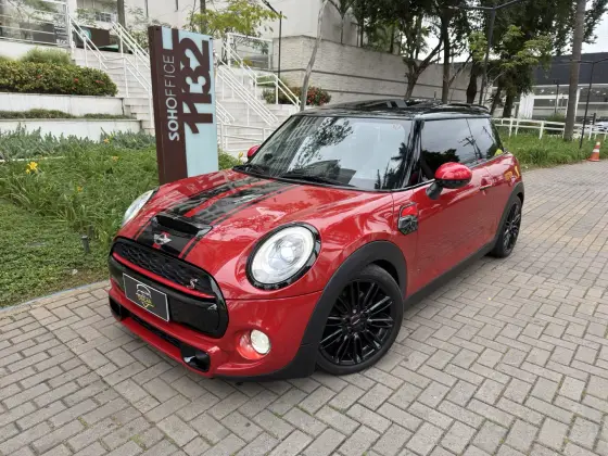 MINI COOPER 2.0 S TOP 16V TURBO GASOLINA 2P AUTOMÁTICO MINI COOPER 2.0 S TOP 16V TURBO GASOLINA 2P AUTOMÁTICO