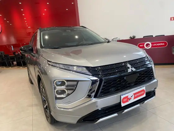 MITSUBISHI ECLIPSE CROSS 1.5 MIVEC TURBO GASOLINA HPE-S S-AWC CVT MITSUBISHI ECLIPSE CROSS 1.5 MIVEC TURBO GASOLINA HPE-S S-AWC CVT