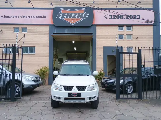 MITSUBISHI PAJERO TR4 2.0 4X4 16V 140CV FLEX 4P AUTOMÁTICO