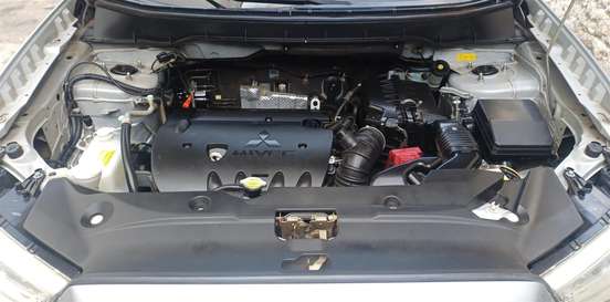 MITSUBISHI-ASX-2015