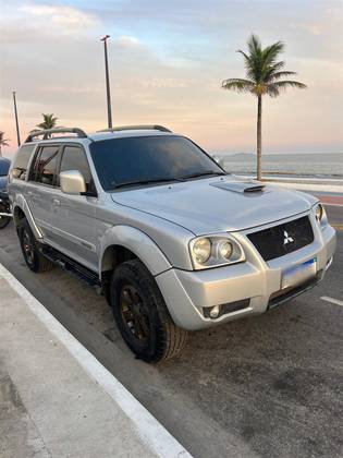 MITSUBISHI PAJERO 2.5 HD 4X4 8V TURBO INTERCOOLER DIESEL 4P MANUAL