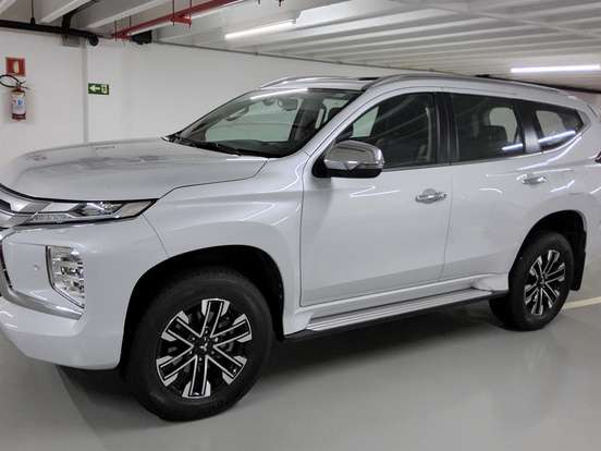 MITSUBISHI-PAJERO SPORT-2.4 16V MIVEC TURBO DIESEL HPE AWD AUTOMÁTICO MITSUBISHI-PAJERO SPORT-2024