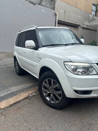 MITSUBISHI PAJERO TR4 2.0 4X2 16V 140CV FLEX 4P AUTOMÁTICO