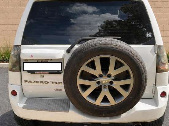 MITSUBISHI-PAJERO TR4-2.0 4X2 16V 140CV FLEX 4P AUTOMÁTICO MITSUBISHI-PAJERO TR4-2013