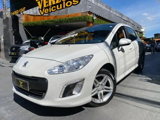 PEUGEOT 308 2.0 ALLURE 16V FLEX 4P AUTOMÁTICO PEUGEOT 308 2.0 ALLURE 16V FLEX 4P AUTOMÁTICO