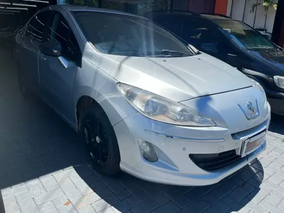 PEUGEOT 408 2.0 GRIFFE 16V FLEX 4P AUTOMÁTICO