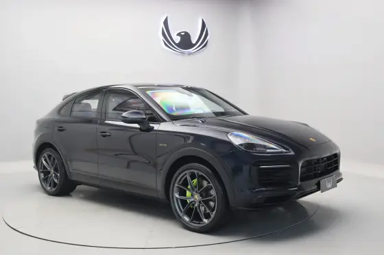 PORSCHE CAYENNE 3.0 V6 E-HYBRID COUPÉ PLATINUM EDITION AWD TIPTRONIC S