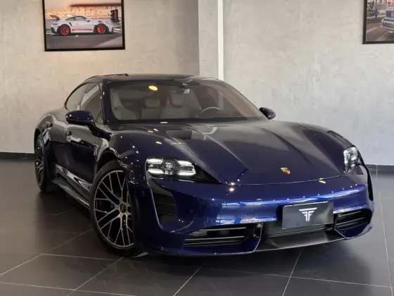 PORSCHE TAYCAN TURBO ELÉTRICO PORSCHE TAYCAN TURBO ELÉTRICO