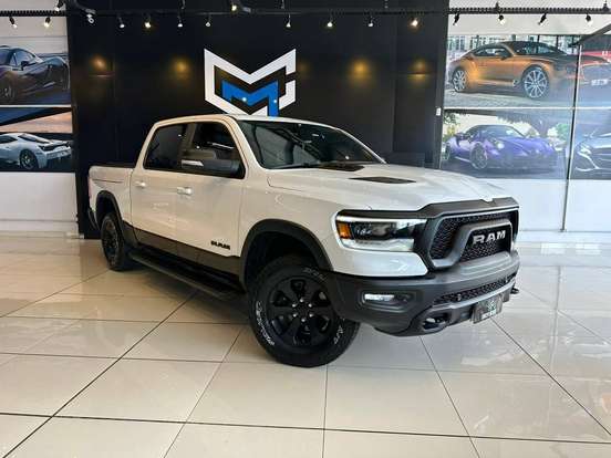 RAM-1500-5.7 V8 GASOLINA REBEL CD 4X4 AUTOMÁTICO RAM-1500-2021