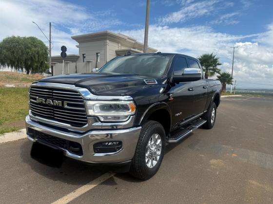 RAM 2500 6.7 I6 TURBO DIESEL LARAMIE CD 4X4 AUTOMÁTICO