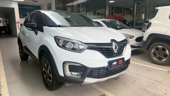 RENAULT CAPTUR 1.6 16V SCE FLEX INTENSE X-TRONIC RENAULT CAPTUR 1.6 16V SCE FLEX INTENSE X-TRONIC