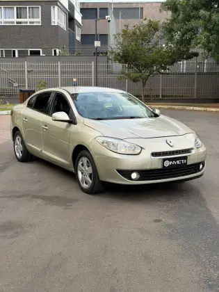 RENAULT FLUENCE 2.0 DYNAMIQUE 16V FLEX 4P AUTOMÁTICO