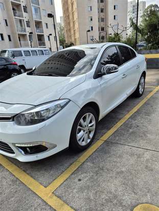 RENAULT-FLUENCE-2015