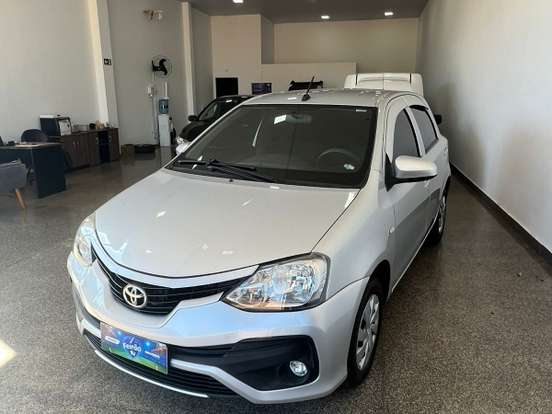 TOYOTA-ETIOS-1.3 X 16V FLEX 4P AUTOMÁTICO TOYOTA-ETIOS-2017