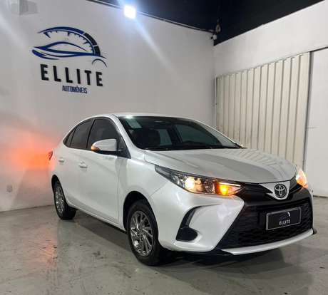 TOYOTA-YARIS-1.5 16V FLEX XS MULTIDRIVE TOYOTA-YARIS-2023