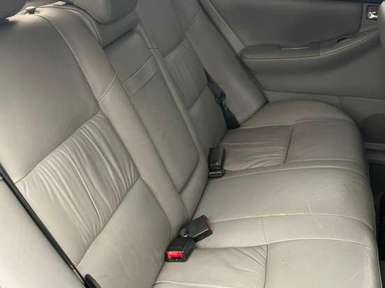 TOYOTA-COROLLA-1.8 SE-G 16V GASOLINA 4P AUTOMÁTICO TOYOTA-COROLLA-2005