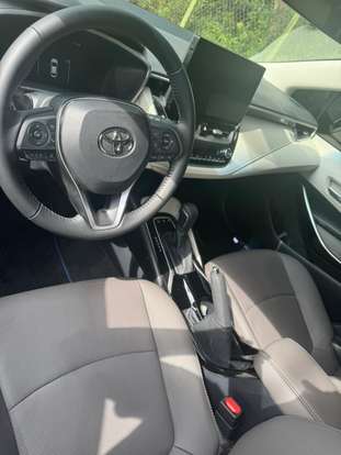 TOYOTA-COROLLA-2025