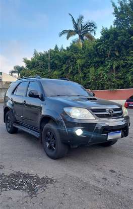 TOYOTA-HILUX SW4-2007