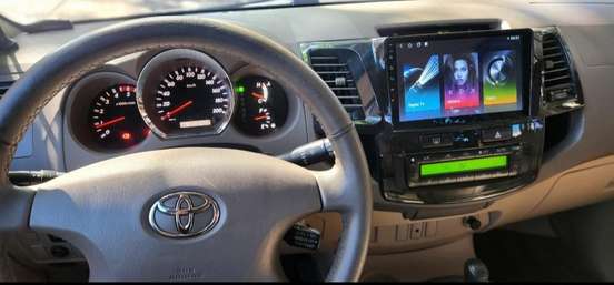 TOYOTA-HILUX SW4-2007
